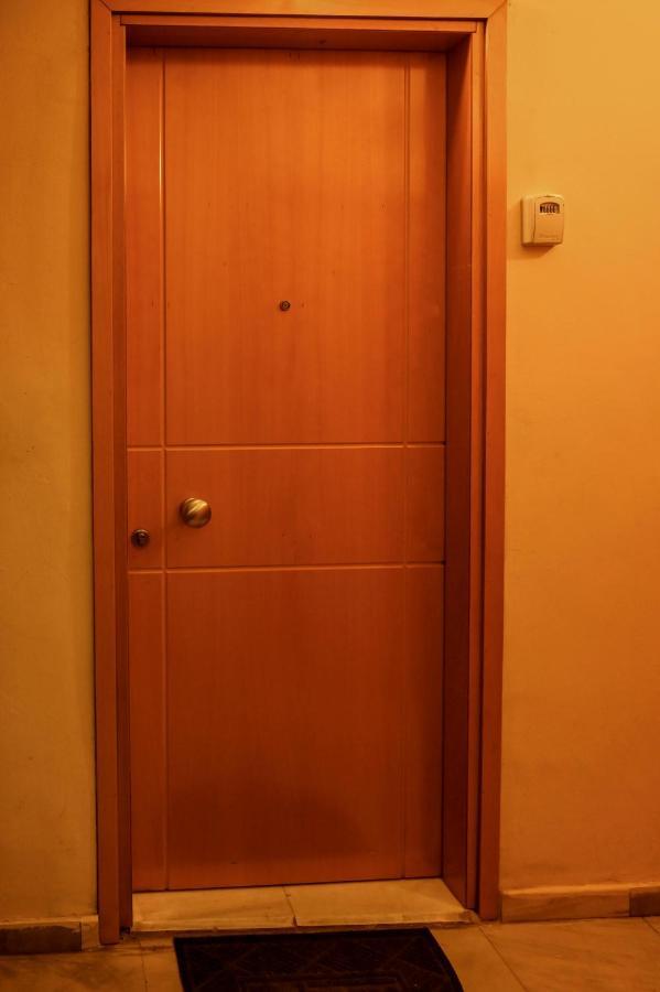Thessaloniki Center Modern Apartment Bagian luar foto