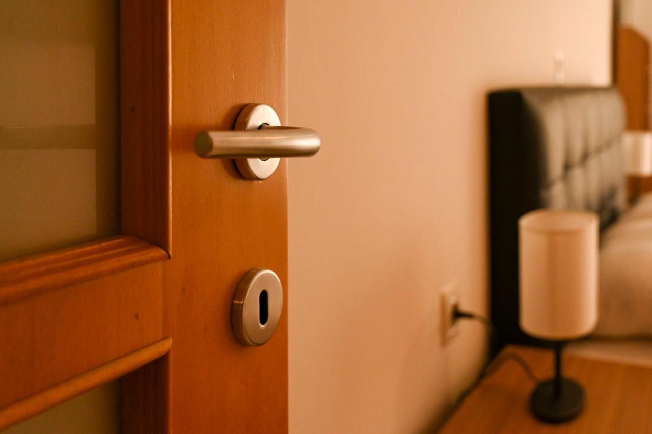 Thessaloniki Center Modern Apartment Bagian luar foto