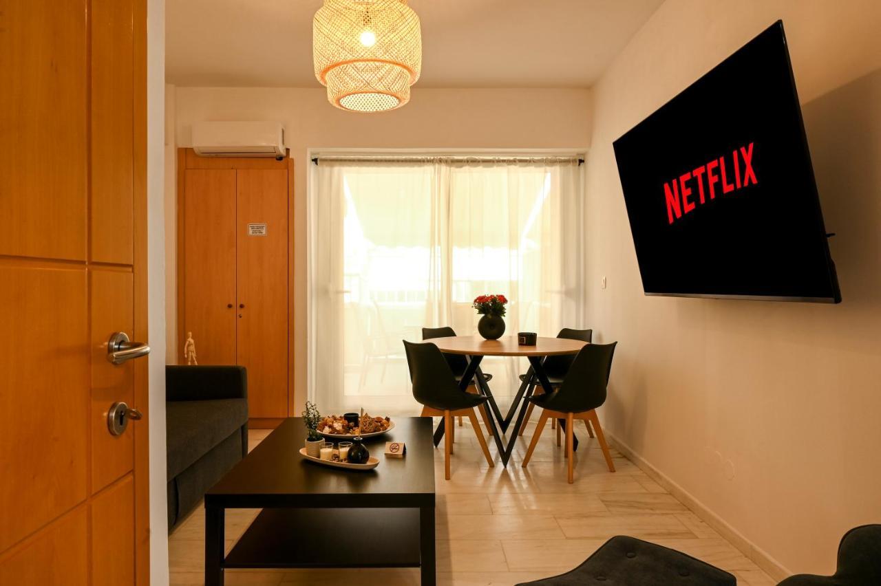Thessaloniki Center Modern Apartment Bagian luar foto