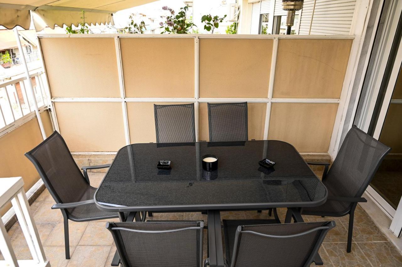Thessaloniki Center Modern Apartment Bagian luar foto
